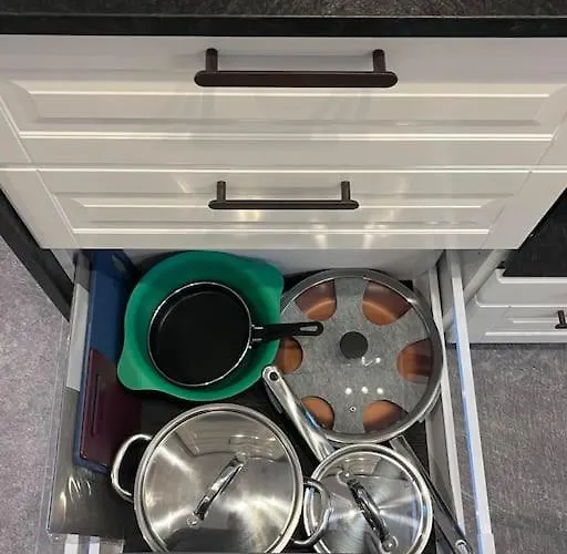 Nr 3 - J26 Luxury Apartment, Jauniela 26 Old - Great View & Location - 2 Bedrooms - 80 M2