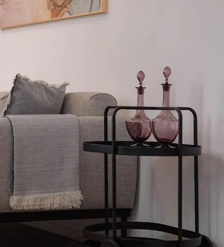 Nr 3 - J26 Luxury Apartment, Jauniela 26 Old - Great View & Location - 2 Bedrooms - 80 M2