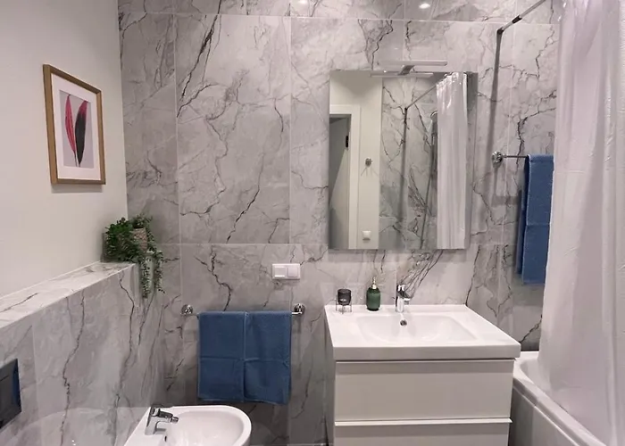 Apartment Nr 3 - J26 Luxury Apartment, Jauniela 26 Old - Great View & Location - 2 Bedrooms - 80 M2