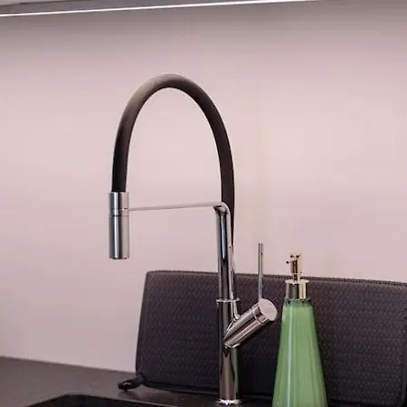 Nr 3 - J26 Luxury Apartment, Jauniela 26 Old - Great View & Location - 2 Bedrooms - 80 M2 Apartament