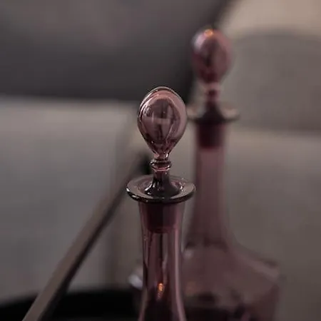 Nr 3 - J26 Luxury Aparthotel, Jauniela 26 Old - Great View&top Location - 2 Bedrooms - 80 M2 Riga