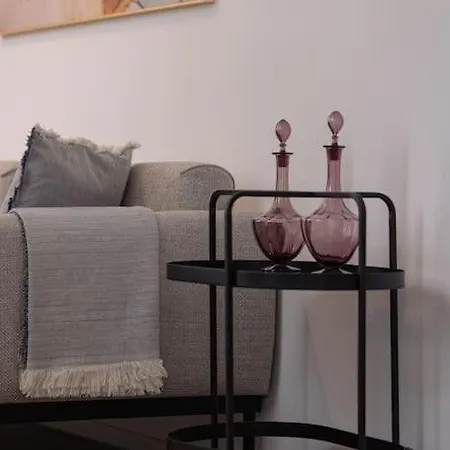 Nr 3 - J26 Luxury Apartment, Jauniela 26 Old - Great View & Location - 2 Bedrooms - 80 M2