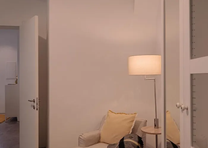 Apartamento Nr 3 - J26 Luxury Apartment, Jauniela 26 Old - Great View & Location - 2 Bedrooms - 80 M2 Riga